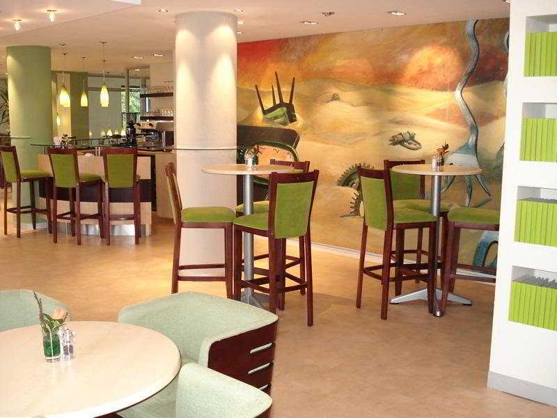 Hotel Protea By Marriott Waterfront Breakwater