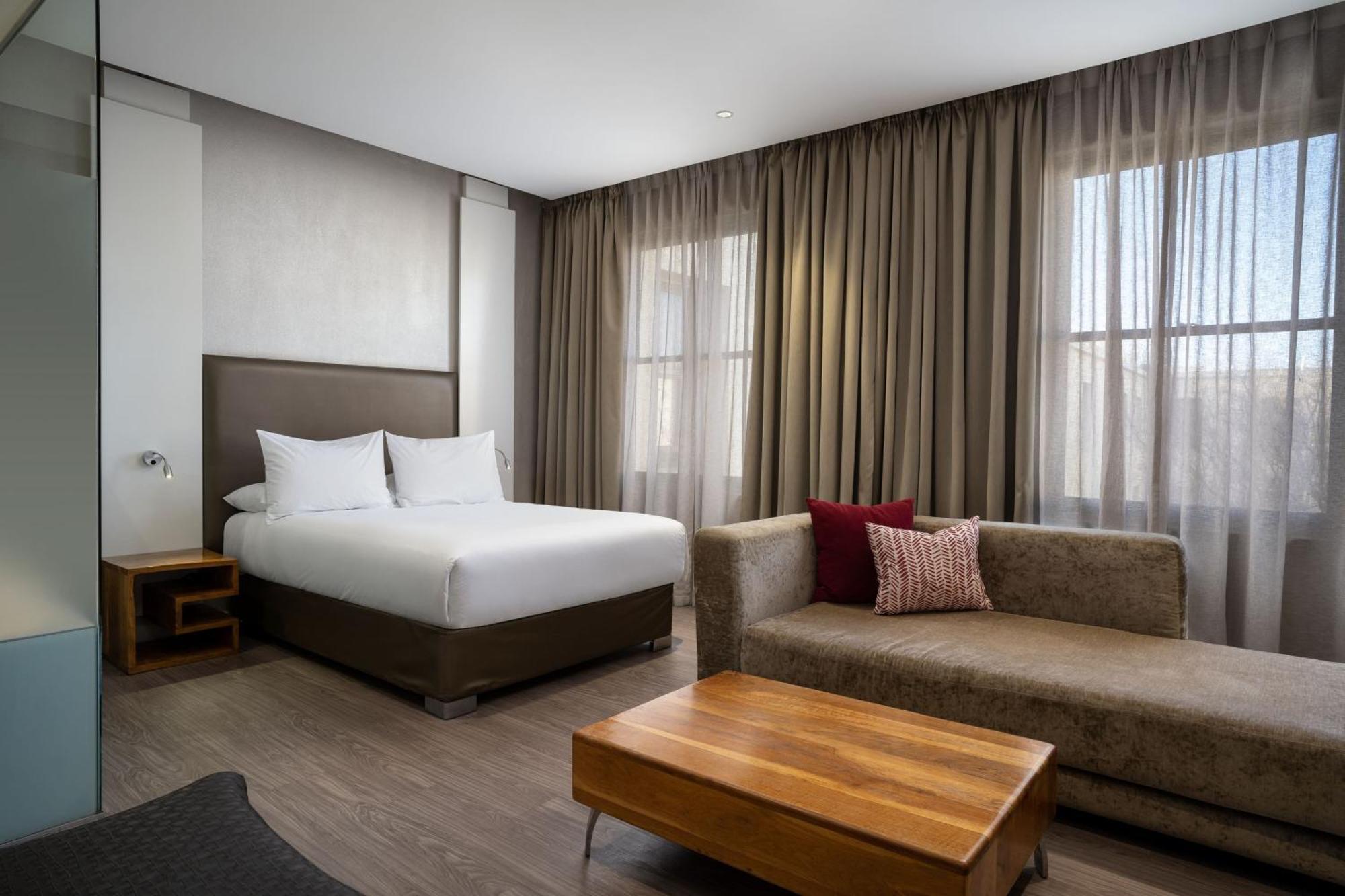 Hotel Protea By Marriott Waterfront Breakwater 3*